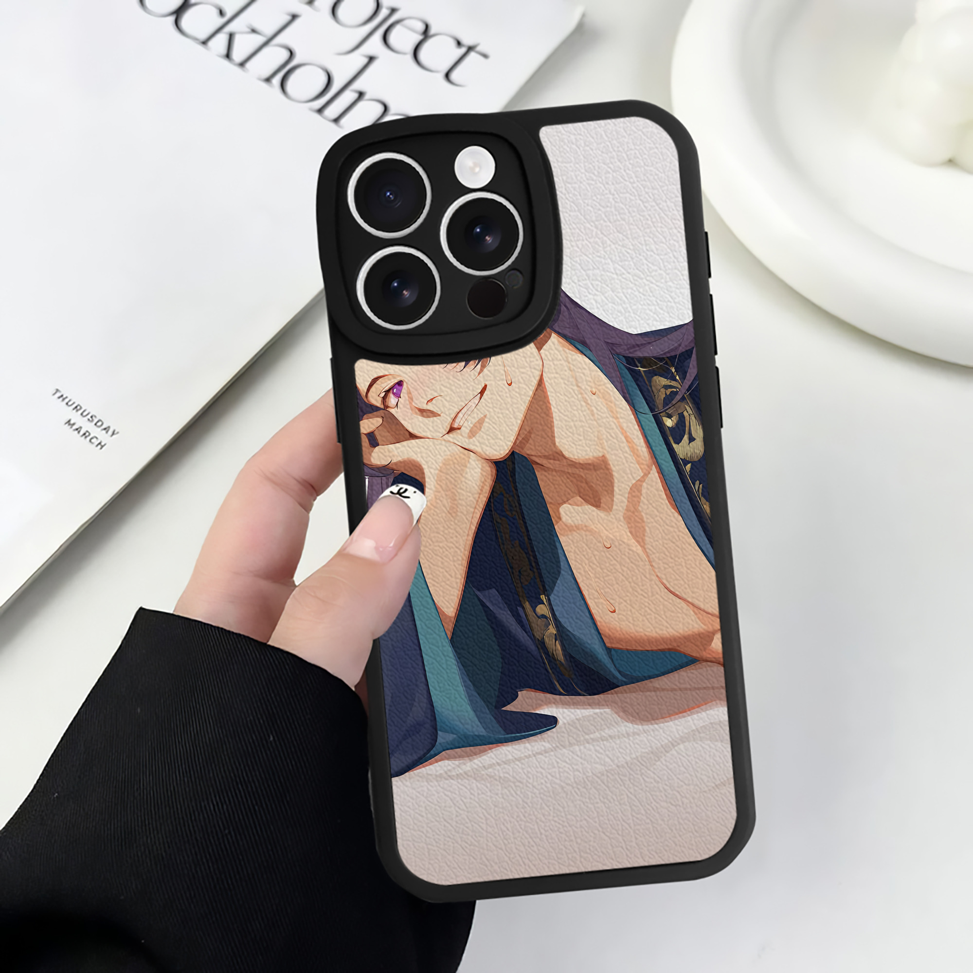 薬屋のひとりごと The Apothecary Diaries 【iPhone 16シリーズ対応】シリコンスマホケース（レザー調） 材質：シリコン